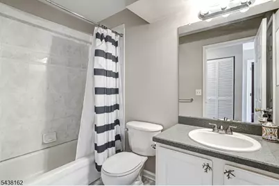 1039 Shadowlawn Dr, Green Brook Township, NJ 08812 - Photo 21