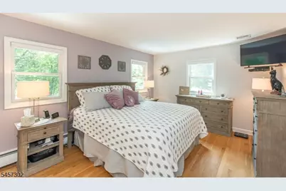 390 Ski Trl, Kinnelon, NJ 07405 - Photo 13