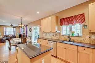 103 Timberhill Dr, Franklin Township, NJ 08823 - Photo 7