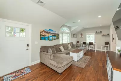 18 Clover Place, Mine Hill, NJ 07803 - Photo 3