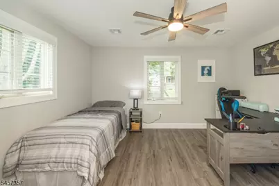 18 Clover Place, Mine Hill, NJ 07803 - Photo 11