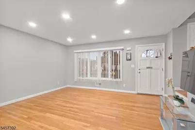 92 Anderson Ave, Totowa, NJ 07512 - Photo 7