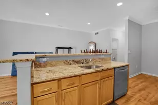 8 Allister Ct, Lincoln Park, NJ 07035 - Photo 9