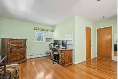 115 Riverwood Ave, Bedminster Township, NJ 07921 - Photo 19