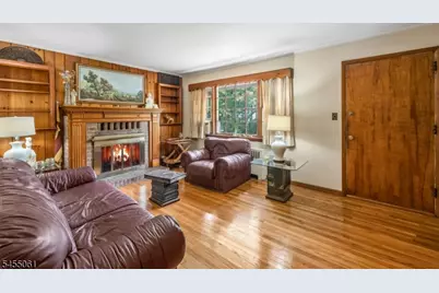 115 Riverwood Ave, Bedminster Township, NJ 07921 - Photo 9