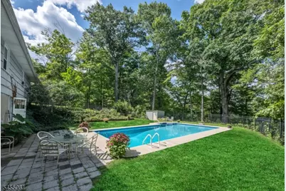 115 Riverwood Ave, Bedminster Township, NJ 07921 - Photo 35