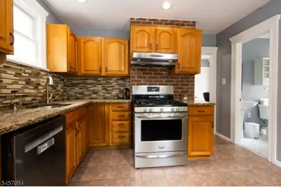 24 Maolis Ave, Bloomfield, NJ 07003 - Photo 11