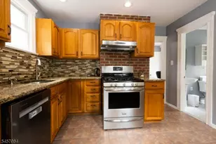 24 Maolis Ave, Bloomfield, NJ 07003 - Photo 11