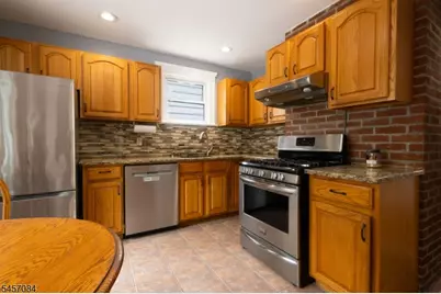 24 Maolis Ave, Bloomfield, NJ 07003 - Photo 9