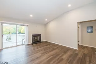 72 Sage Ct Ondo, Bedminster Township, NJ 07921 - Photo 5