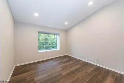 72 Sage Court Ondo, Bedminster Township, NJ 07921 - Photo 15