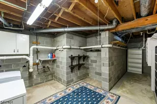5 Wedgewood Dr, Woodland Park, NJ 07424 - Photo 37