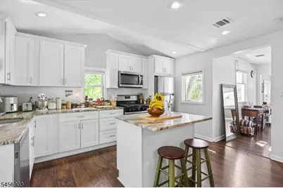 3 Minnehaha Blvd, Parsippany, NJ 07034 - Photo 23