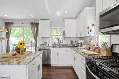 3 Minnehaha Blvd, Parsippany, NJ 07034 - Photo 25