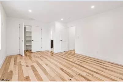 941 Lincoln Ave E, Cranford Township, NJ 07016 - Photo 27