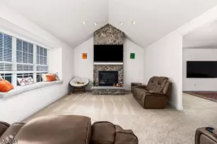 5 Pfrommer Ave, Mount Olive, NJ 07828 - Photo 9