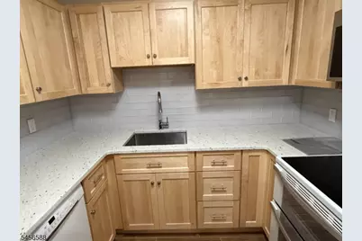 6-16 E Blackwell St #3-H, Dover, NJ 07801 - Photo 7