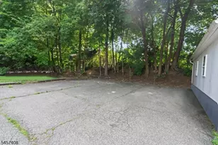 22 Frazer Rd, Denville, NJ 07834 - Photo 13
