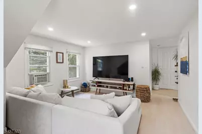 22 Frazer Rd, Denville, NJ 07834 - Photo 3