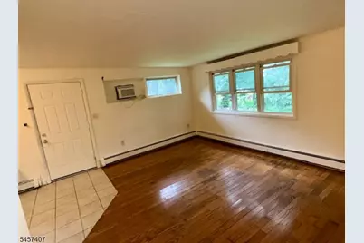 29 Brady Blvd Unit 6, Jefferson Township, NJ 07849 - Photo 5