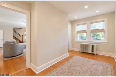 8 S Oak Ct, Madison, NJ 07940 - Photo 7