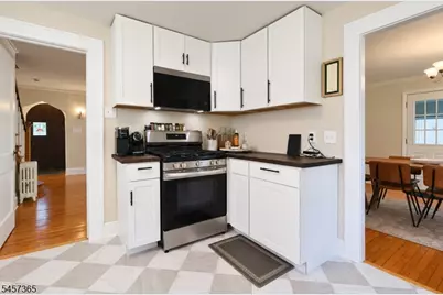 8 S Oak Ct, Madison, NJ 07940 - Photo 11