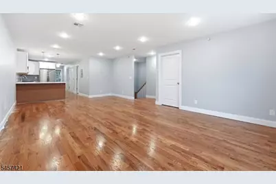 39 Grand Ave, Newark, NJ 07106 - Photo 3