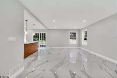 283 S Michigan Ave #A, Kenilworth, NJ 07033 - Photo 5
