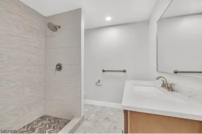 283 S Michigan Ave #A, Kenilworth, NJ 07033 - Photo 27
