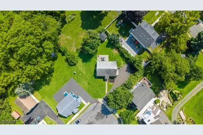16 Abbott Ct, Flemington, NJ 08822 - Photo 27