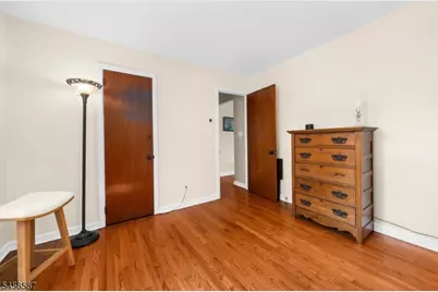 16 Abbott Ct, Flemington, NJ 08822 - Photo 11