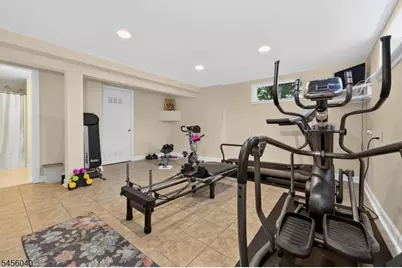70 Old Mountain Rd, Clinton Township, NJ 08833 - Photo 37