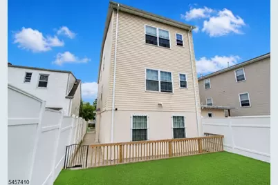 109 Palm St, Newark, NJ 07106 - Photo 27