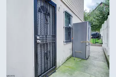 109 Palm St, Newark, NJ 07106 - Photo 19