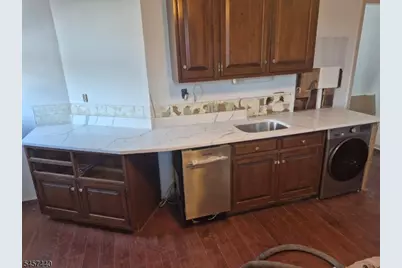810 Old York Rd, Raritan, NJ 08869 - Photo 9