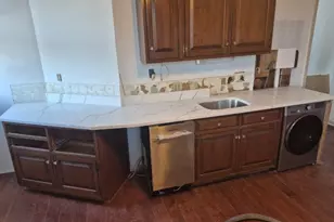 810 Old York Rd, Raritan, NJ 08869 - Photo 9