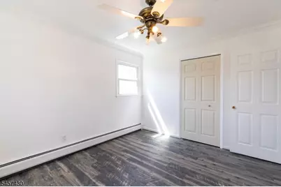 19 Jonquil Cir, Woodbridge Township, NJ 08863 - Photo 15