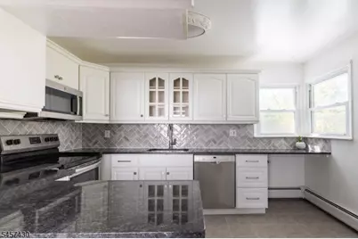 19 Jonquil Cir, Woodbridge Township, NJ 08863 - Photo 23