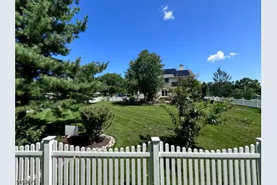 10 Spyglass Rd, Montgomery Township, NJ 08558 - Photo 29
