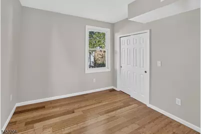96 Goodwin Ave, Newark, NJ 07112 - Photo 33