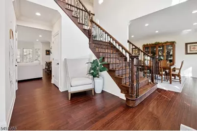 1121 N Washington Ave, Green Brook Township, NJ 08812 - Photo 3