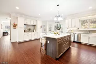 1121 N Washington Ave, Green Brook Township, NJ 08812 - Photo 11