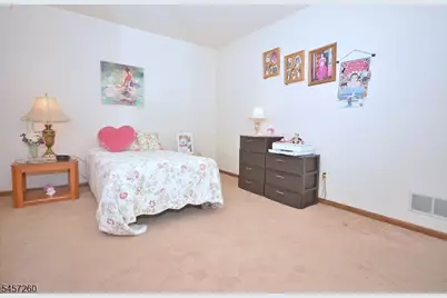 40 Giles Biondi Ct, Bound Brook, NJ 08805 - Photo 19
