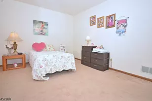 40 Giles Biondi Ct, Bound Brook, NJ 08805 - Photo 19
