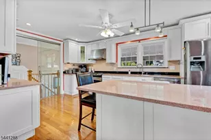 111 Walton Ave, Union Township, NJ 07083 - Photo 15