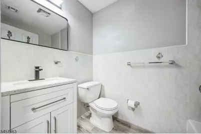 708 Ocean Ave #1, Jersey City, NJ 07305 - Photo 9