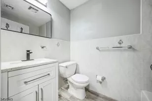 708 Ocean Ave, Jersey City, NJ 07305 - Photo 9