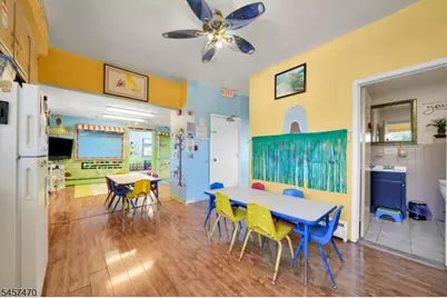188 Washington Ave, Nutley, NJ 07110 - Photo 19