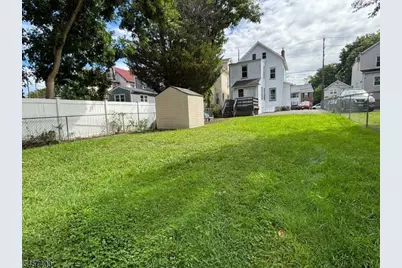 108 Thomas St, Bloomfield, NJ 07003 - Photo 35
