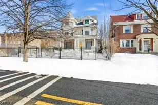 16 Ingraham Pl, Newark, NJ 07108 - Photo 1
